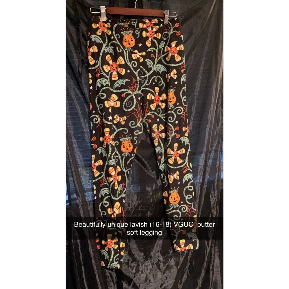 Beautifully unique Johanna Parker halloween leggings